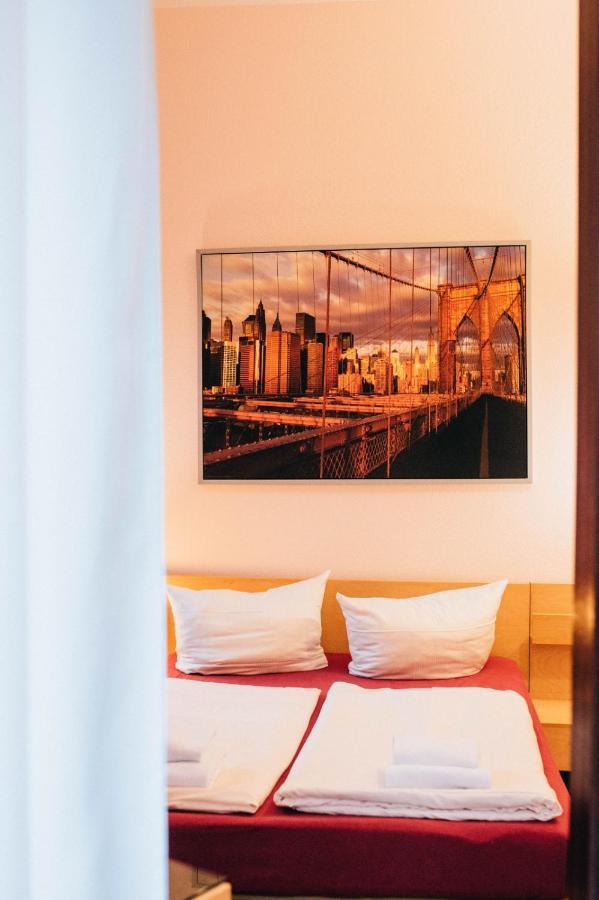 Hotel My Bed Dresden Exteriör bild