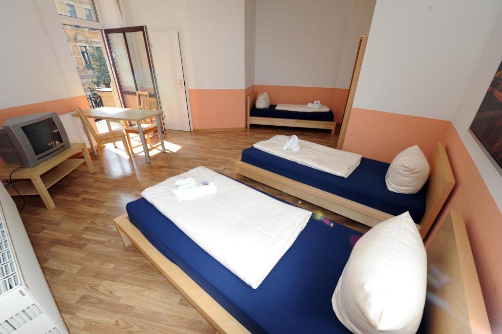 Hotel My Bed Dresden Rum bild